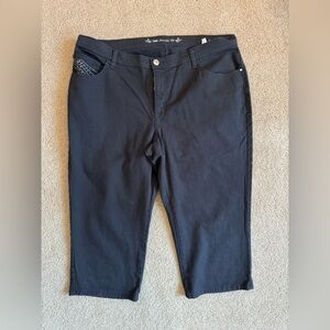 Lee Women's Black Jean Capris